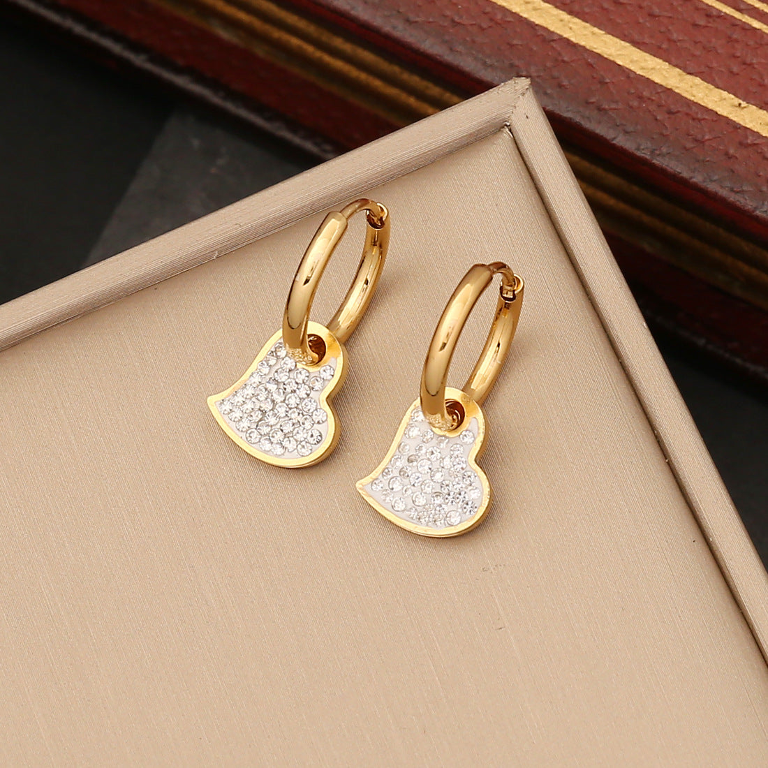 Pendientes De Acero Inoxidable Con Diamantes Completos al por mayor